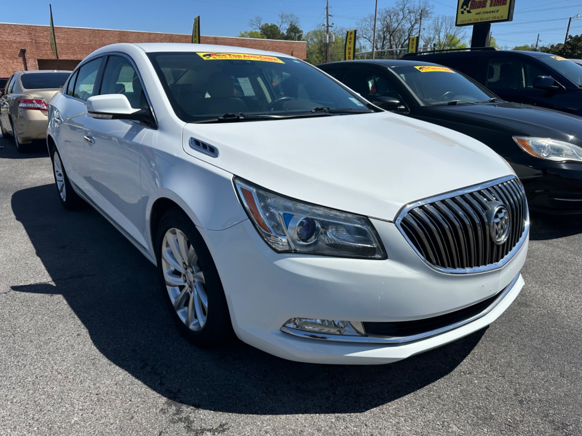 photo of 2014 Buick LaCrosse Leather Package